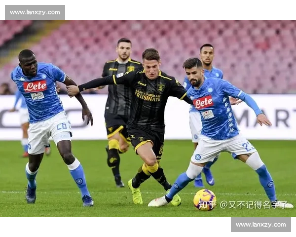 卫冕在望！那不勒斯豪购六大巨星，努涅斯、桑乔领衔冲击意甲连冠